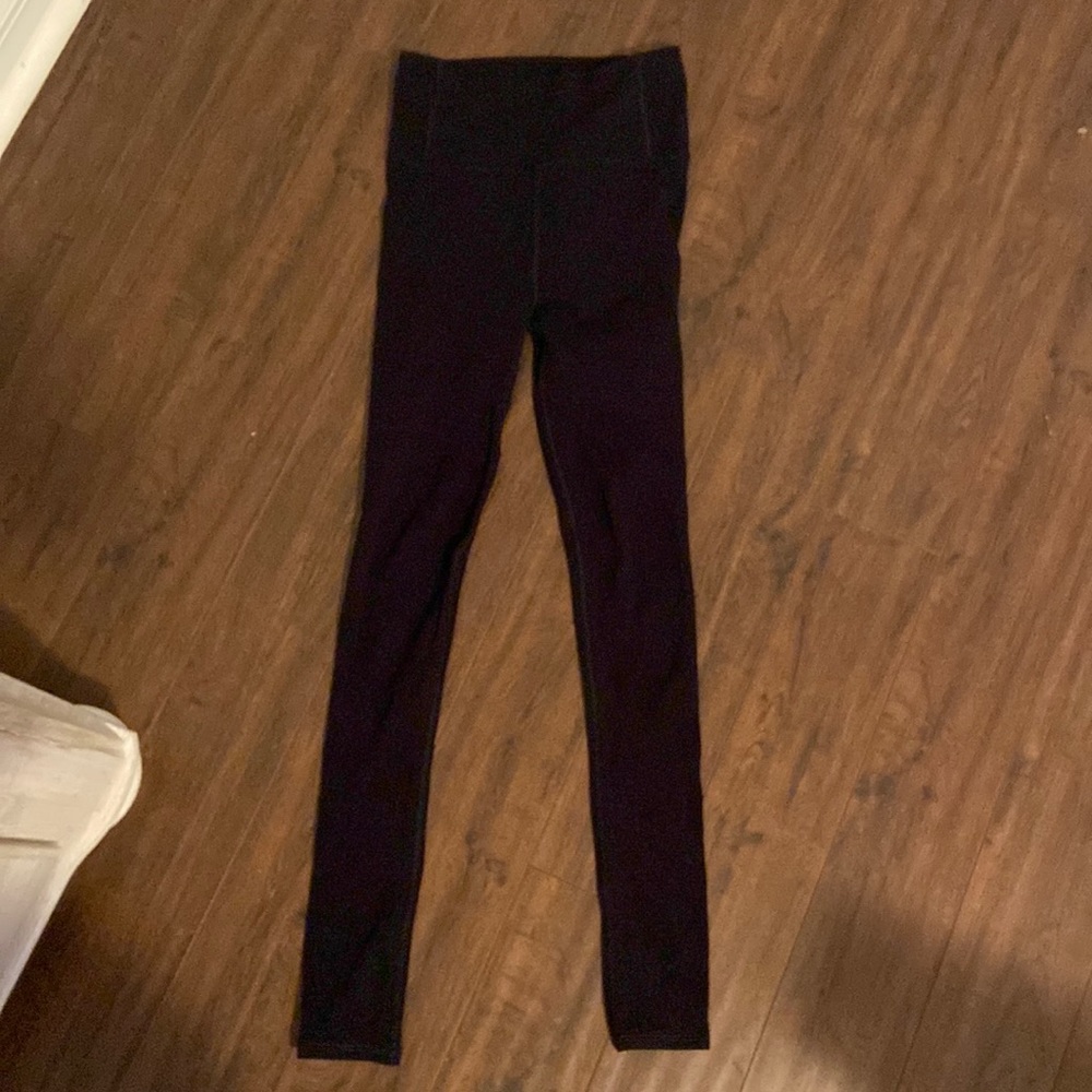Lululemon leggings size 4